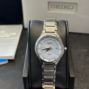 Seiko SUT351 Diamonds Ladies Watch Solar